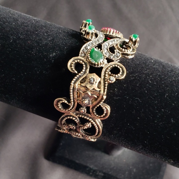 Bracelet - Picture 3 of 8